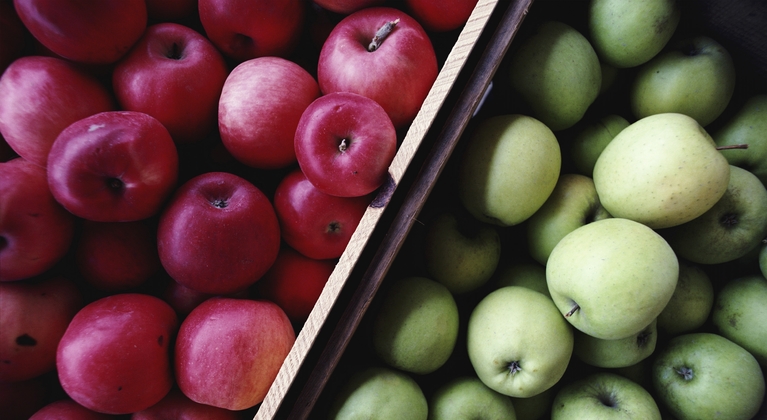 Apple and pear nutritional summary